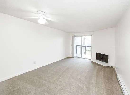 Kentbrook Apartments — Photo 6