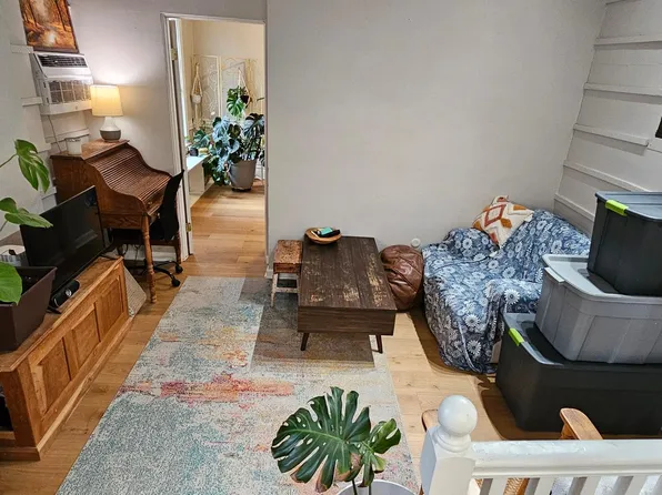 160 S Fairmount St APT 4, Pittsburgh, PA 15206