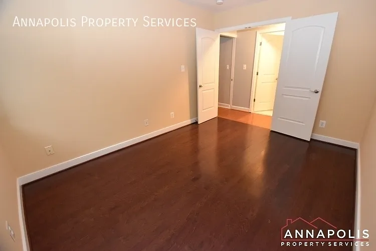 302 Hilltop Ln #C — Photo 16