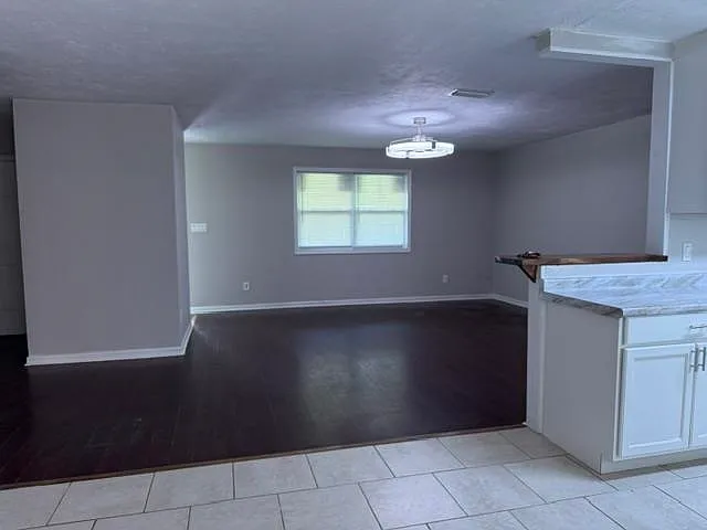 2145 Portsmouth Cir — Photo 13