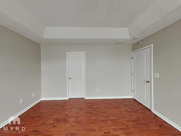 10576 Sourwood Ct — Photo 8