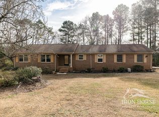 160 Fairway Cir, Athens, GA 30607