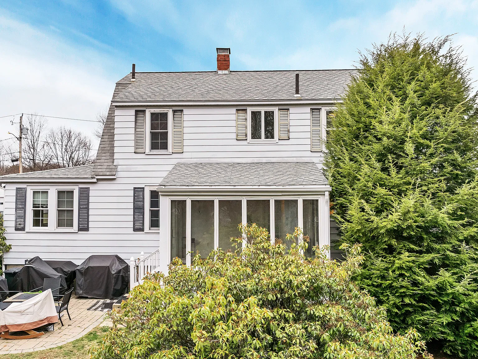 60 Fairview Avenue — Photo 3