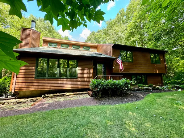 58 Satari Drive, Coventry, CT 06238