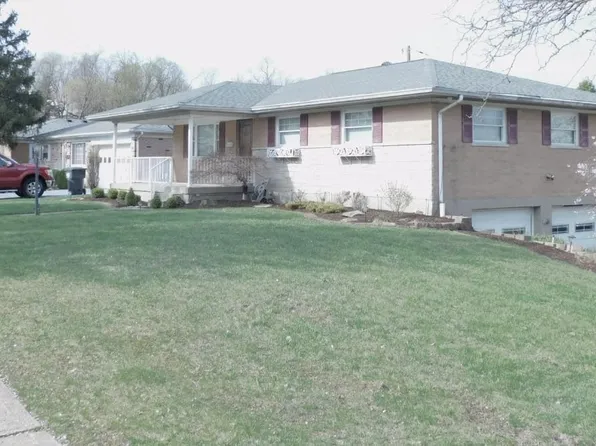 2893 Chardale Ct, Cincinnati, OH 45248