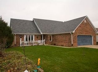 514 N Buck Creek Rd, Greenfield, IN 46140