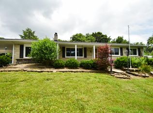 303 Freedom School Rd, Mount Vernon, KY 40456