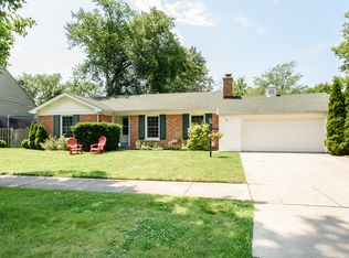 301 Glenview Rd, Glenview, IL 60025