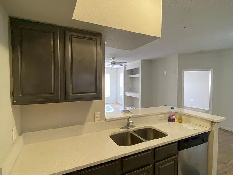 8301 Elm Park Dr #625 — Photo 8