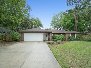 950 Brisbane St NE, Palm Bay, FL 32907