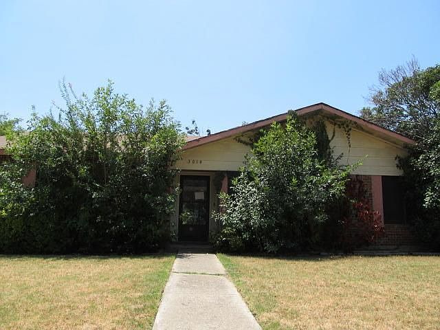 1st image of 3014 Piccadilly Ct