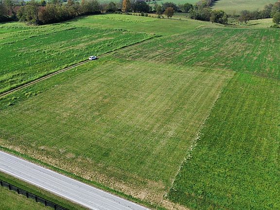 3rd image of 1094A Walnut Grove Rd
