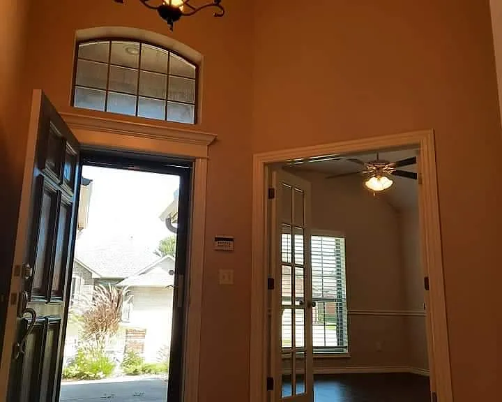 3606 Carnoustie Dr — Photo 2