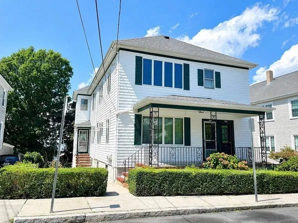 559 S Almond St #2, Fall River, MA 02724
