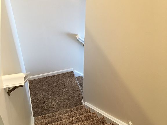 5th image of 9766 Green Knoll Dr