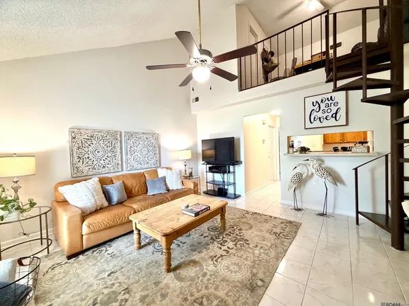 9135 Ridge Oak Dr, Baton Rouge, LA 70810