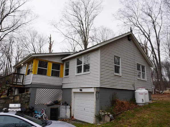 20 Farmers Mills Rd #B, Carmel, NY 10512