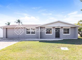 4048 Sunray Dr, Holiday, FL 34691