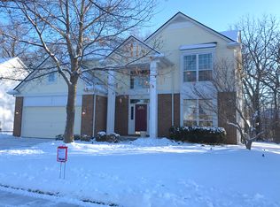 1138 Equestrian Dr, South Lyon, MI