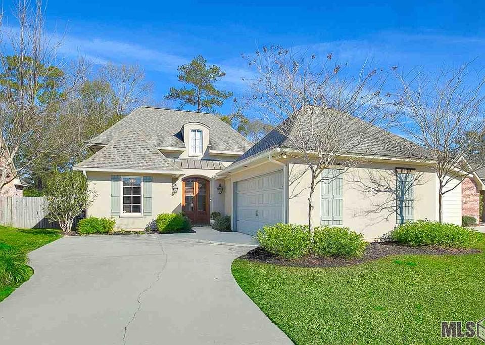 1st image of 14695 Wisteria Lakes Dr