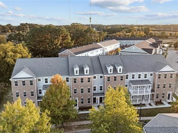 806 Riverfall Ave, Hampton, VA 23666