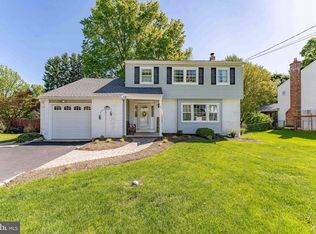 120 Lakeview Dr, Exton, PA 19341