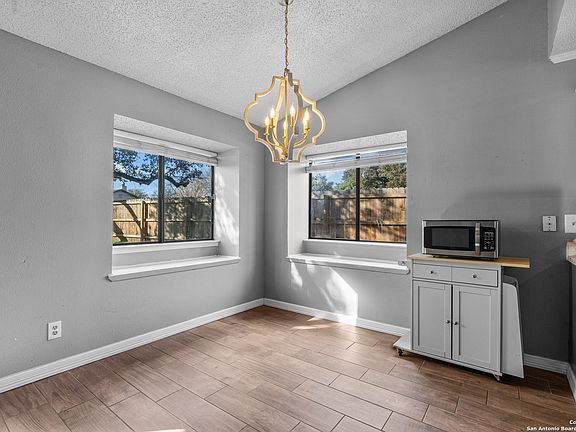 3rd image of 8931 TINTAGEL ST