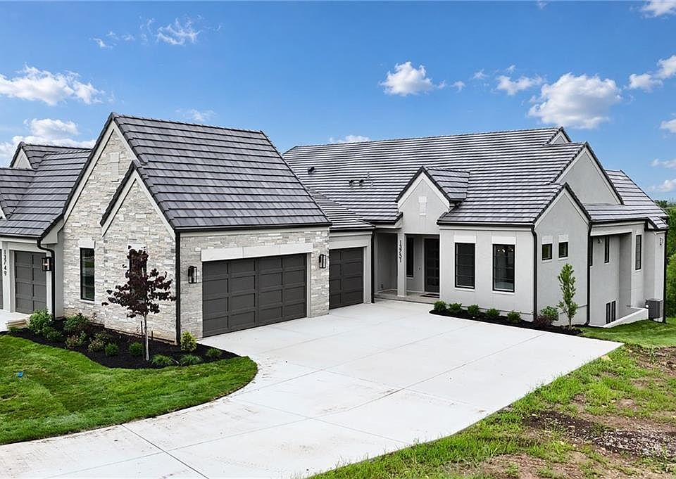 1st image of 13751 Pembroke Cir