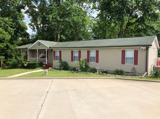 1550 Duke Loop, Dickson, TN 37055