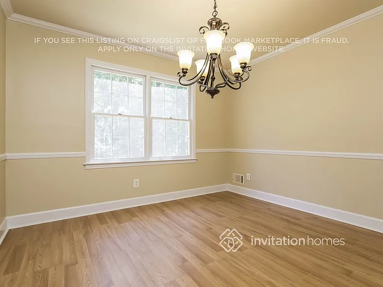 2693 Ashworth Cir — Photo 10
