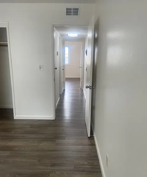 87 Lausanne Ave #3 — Photo 7