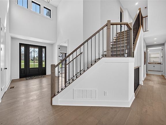 4th image of 2071 Lanterman Cir