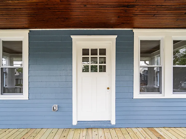 1638 Lexington Ave — Photo 4