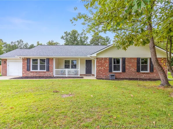 501 Woodberry Cir, Raeford, NC 28376