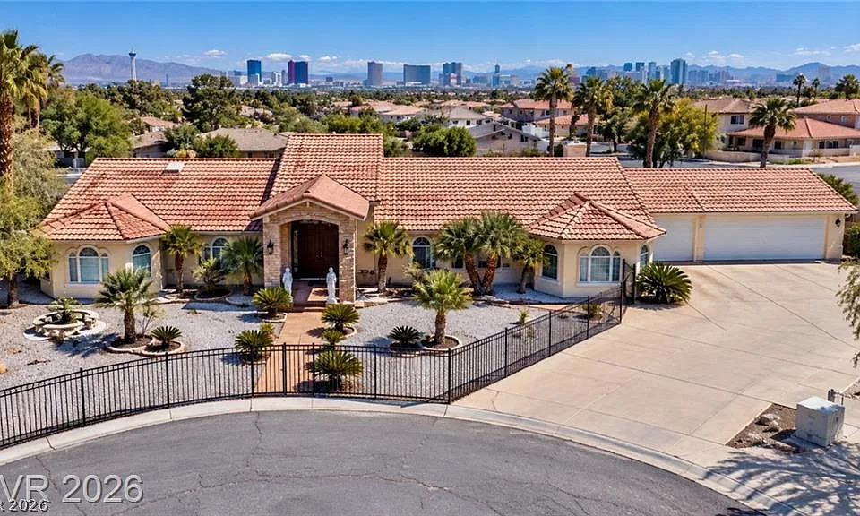 3272 Crystal Palm Ct