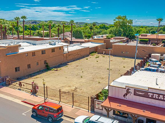 5th image of 255 E Wickenburg Way
