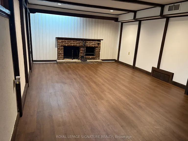 2067 Devon Rd — Photo 25