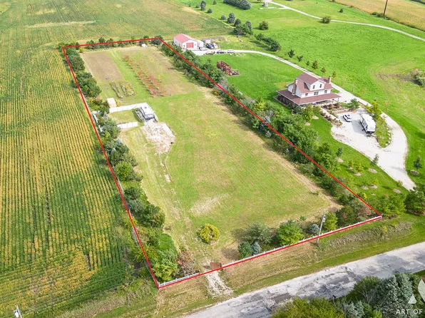 11702 W Pauling Rd, Manhattan, IL 60442