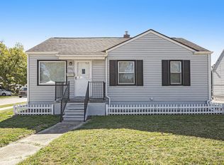 15782 Frazho Rd, Roseville, MI 48066