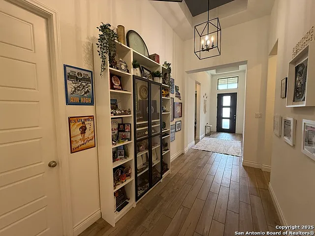 2216 Prado Dr — Photo 9