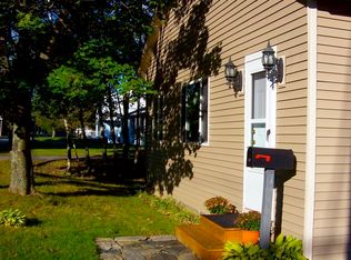 90 Cool St, Waterville, ME 04901