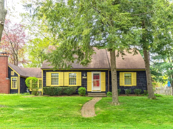 3830 Ferndale Ave, Kalamazoo, MI 49001