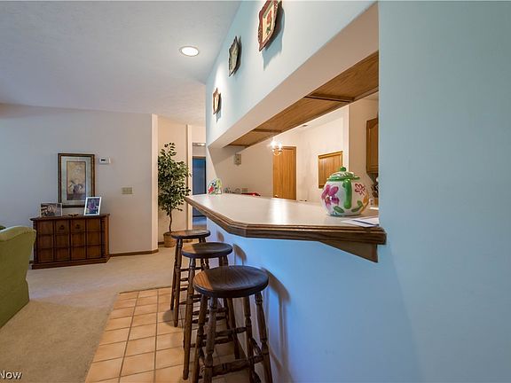 3rd image of 8619 Scenicview Dr APT 101
