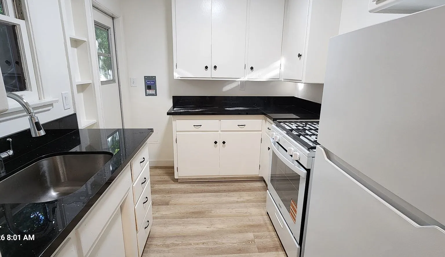 Edgemont 136 — Photo 1