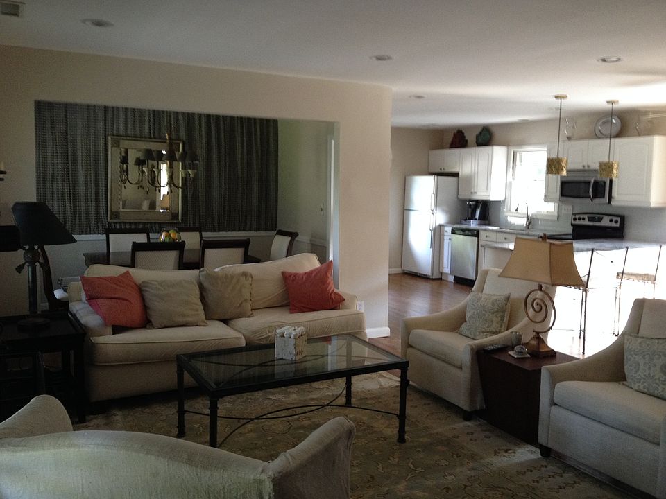 2nd image of 4901 Salem Dr