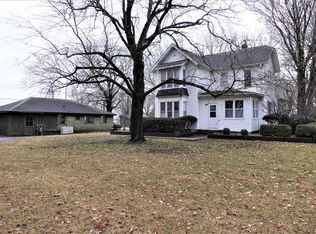 302 S 4th St, Alpha, IL 61413