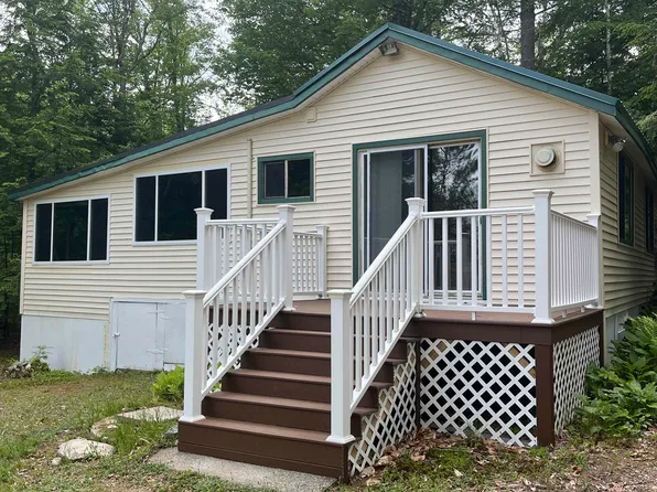 72 Lakeshore Drive, Middleton, NH 03887