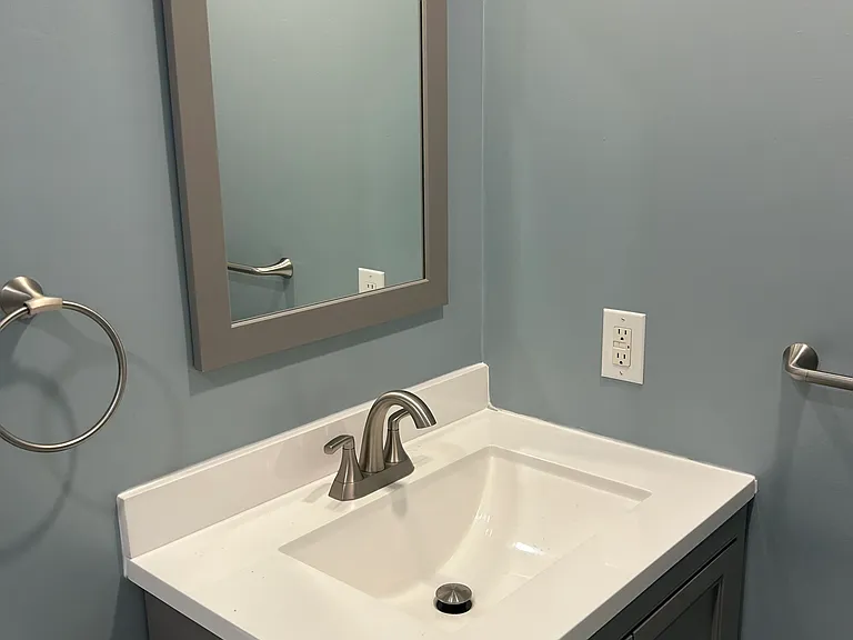 77 Liberty St #33 — Photo 9