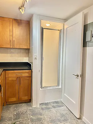 Rented by Waverly Realty Associates | media 16