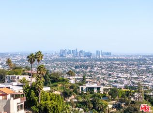 9442 Sierra Mar Pl, Los Angeles, CA 90069